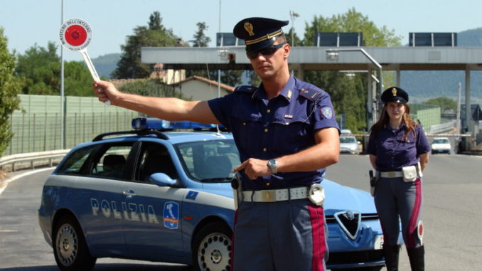 GERMOGLI PH - 20-07-03- AUTOSTRADA A1 . AUTOVELXPOLIZIA STRADALE